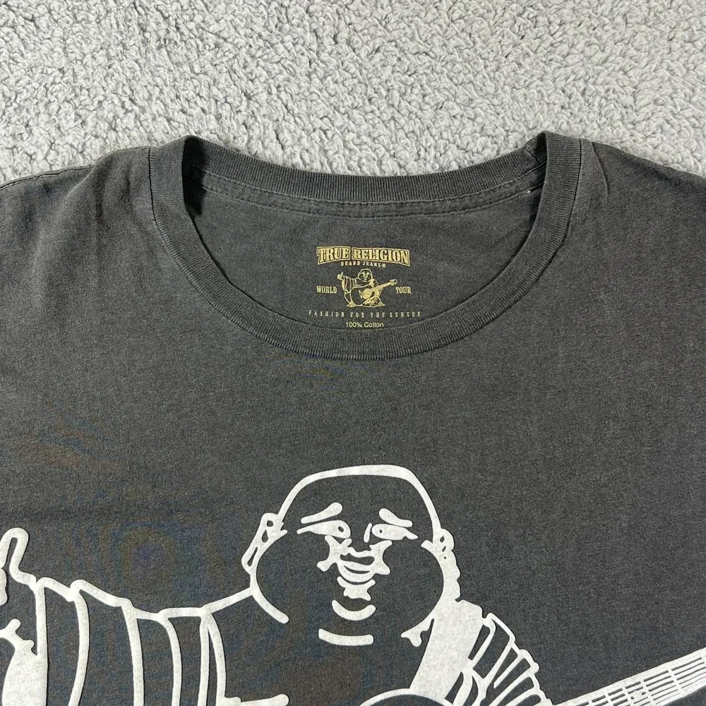 True Religion rock out